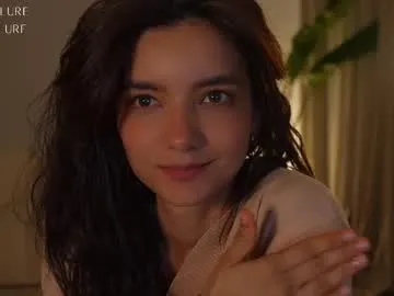 ellelure_ Image 2