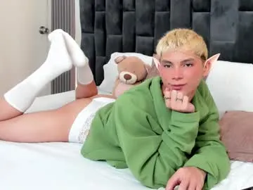 elliot_stone Image 6