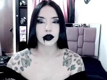 emearld_black Image 4
