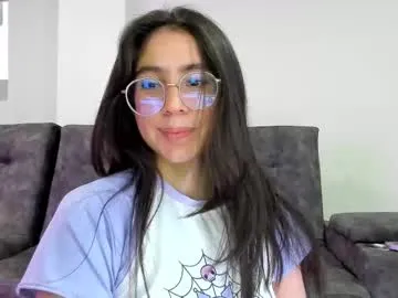 emma_sandovaal Image 5