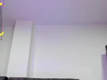 emma_sandovaal Image 7