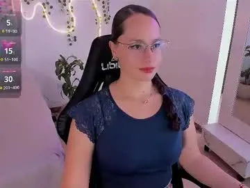 emmatorres9 Image 19