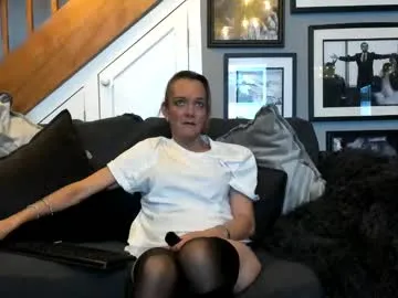 englishcouple81 Image 3