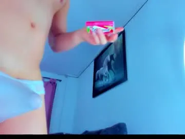 eric_twink18 Image 11