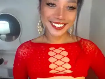 erika_madrigal Image 13