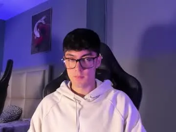 etham_wolf_ Image 16