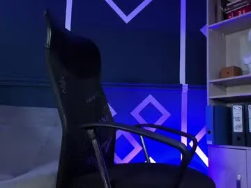 etham_wolf_ Image 17