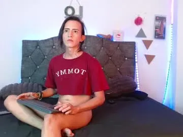 everly_monroe Profile Image