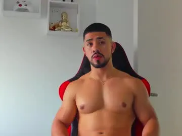 ezzio_scolaro Image 13