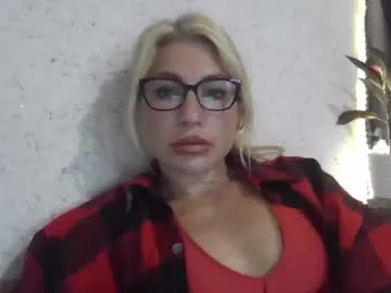 fox_red_lady7 Image 19