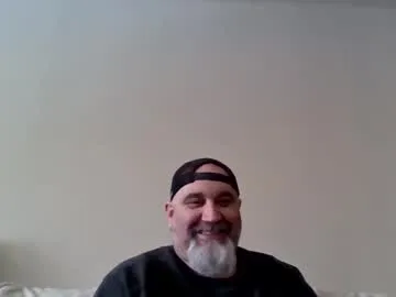 foxyfang Profile Image