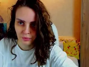 gloria_wood Image 10