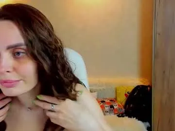 gloria_wood Image 11