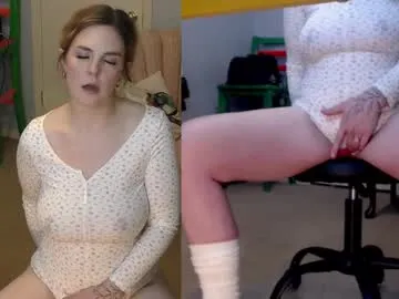 hailey_humps Image 1