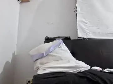 halfenaked17 Image 14