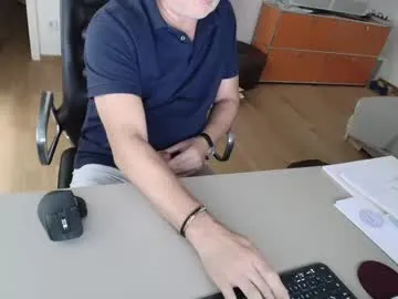 happybugger Image 14