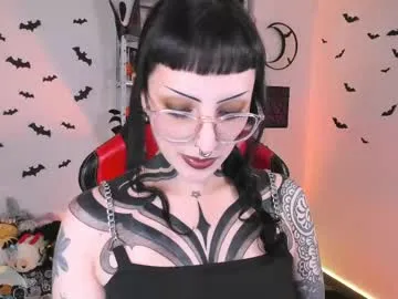 herinfernalmajesty Image 3