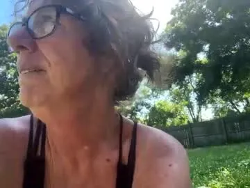 hidden_gold_milf Image 2