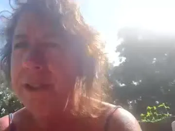 hidden_gold_milf Image 3