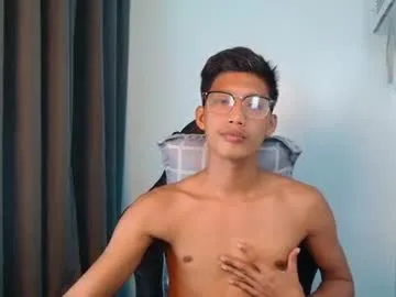 horny_asianmoreno Image 15