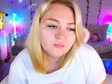 hornycakee Image 19