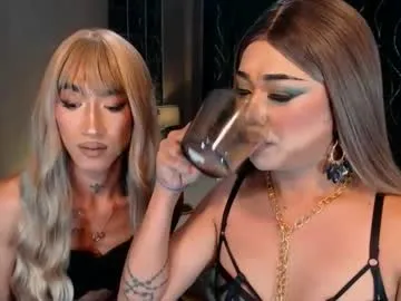 hugecockchristine Image 2