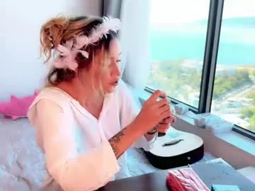 hypnotic_kitty Image 8