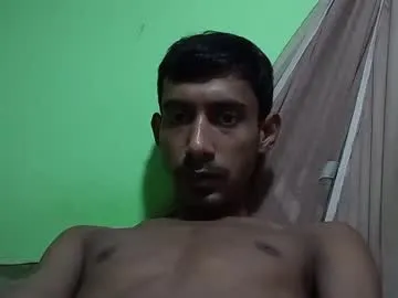 interne8famous Image 15