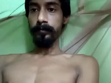 interne8famous Image 7