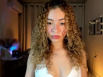 isa_____ Profile Image