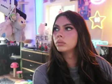 itsnickibabyy Image 9