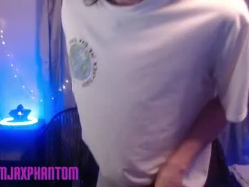 j_a_x_x_x_o_n Image 2