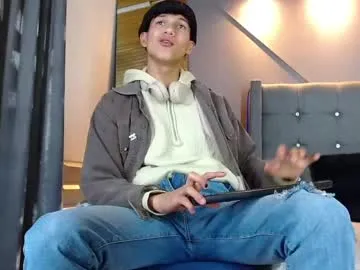 jason_graeats1 Image 3