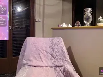 jennadeluxe Image 13