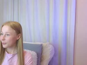 jenny_angelok Image 12