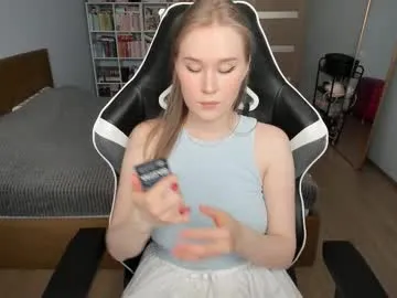 jimmy_and_amy Image 12