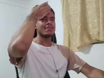 jonhsebastiann's Thumb Image