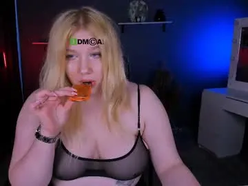 juli_kisss Image 5