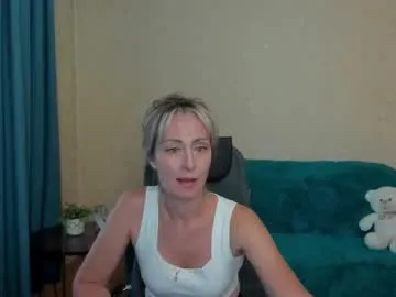 julia__cherry_ Image 4