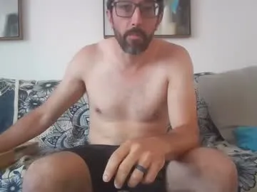 justcallmelaz Image 4