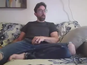 justcallmelaz Image 6