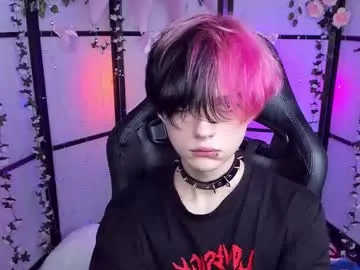 justin_twinkboy Image 18