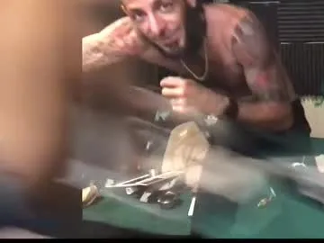 kamikazeozzy_juicylucee Profile Image