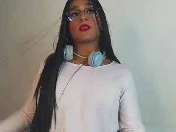 karla_dior Image 5