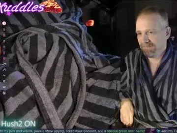 kenkuddles Image 4