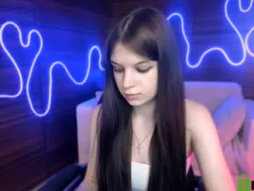 kylie_angel3 Image 9
