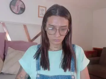 lauraagomezz__ Image 12