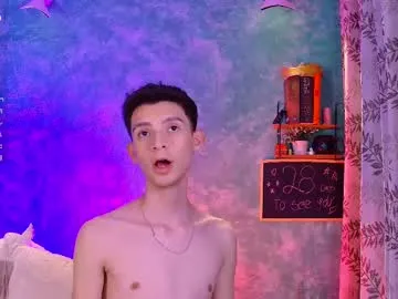 little_twiink Image 18