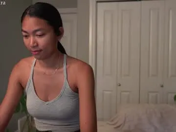 littlemiss_kira Image 4