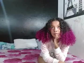 lola_pretty18 Image 13